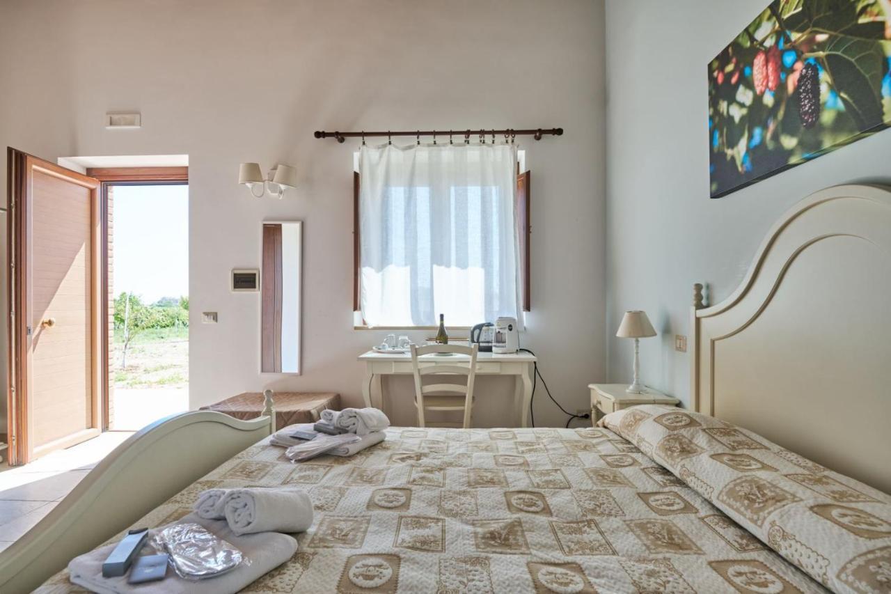 La Massaria Agriresort Orta Nova Екстериор снимка