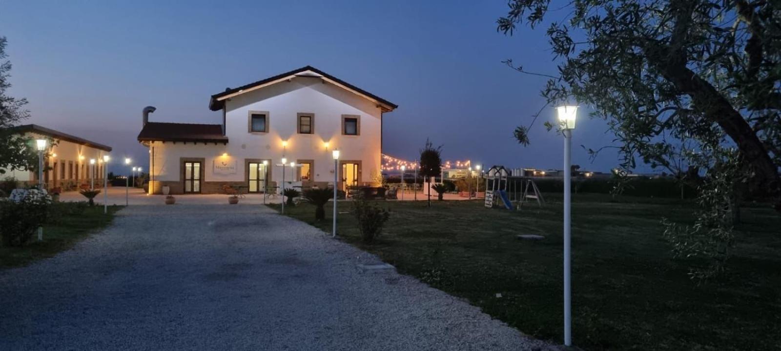 La Massaria Agriresort Orta Nova Екстериор снимка